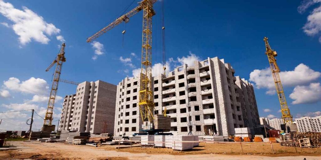 Construction trends in Pakistan 2026 with modern building design and infrastructure