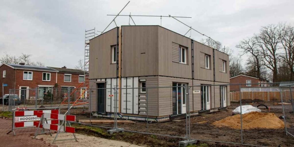 construction materials used in Pakistan house building